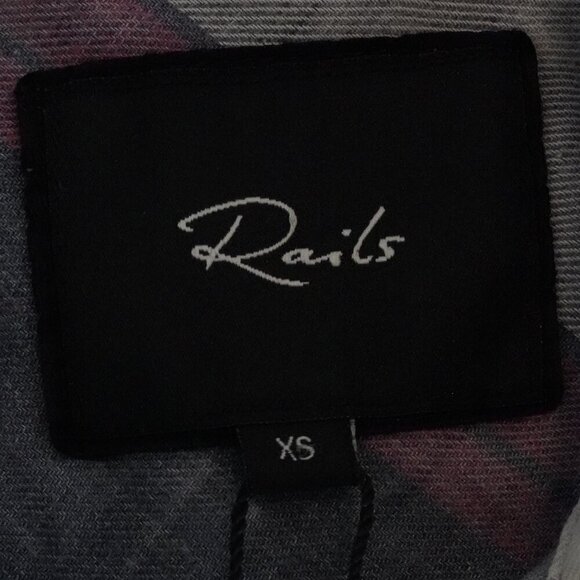 NWT, Rails, Hunter, Plaid Button-down Long Sleeve‎ Shirt, Storm Pink, Gray, Pink - Picture 5 of 8